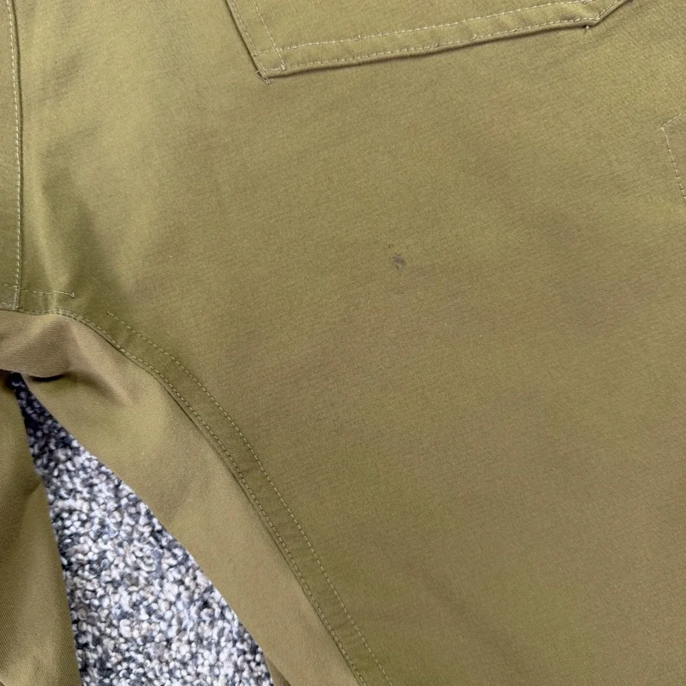 Club Ride Mountain Bike Shorts Olive Green Men Medium Zipper Pockets Active MTB